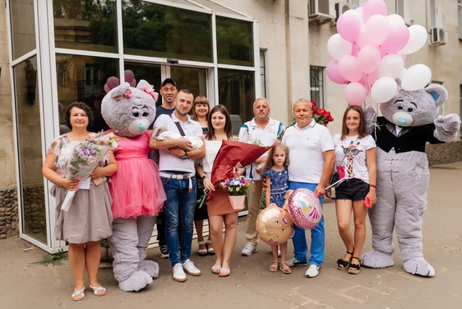 Аниматоры Зустріч з пологового будинку в Одессе