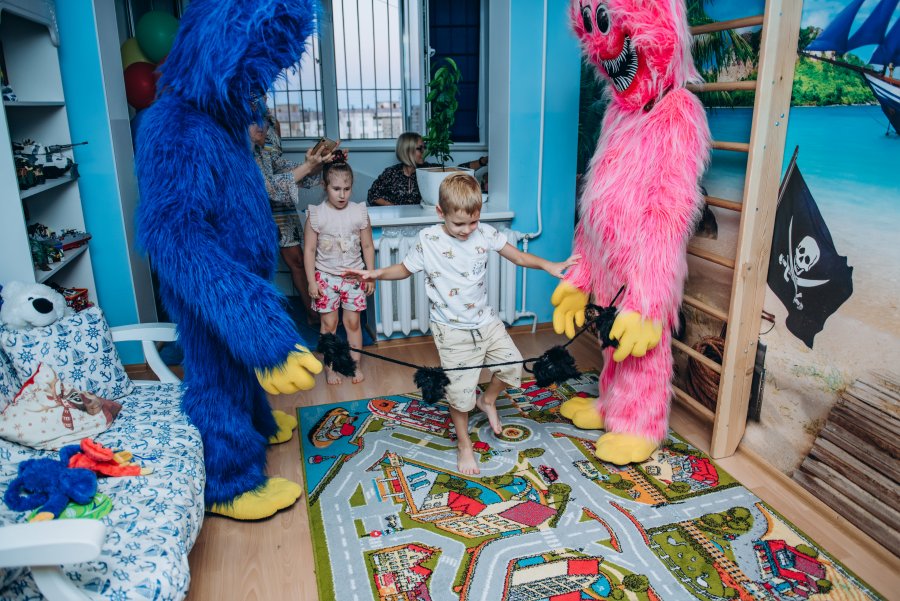 Аниматоры Хагі Ваггі та Кіссі Міссі в Одессе