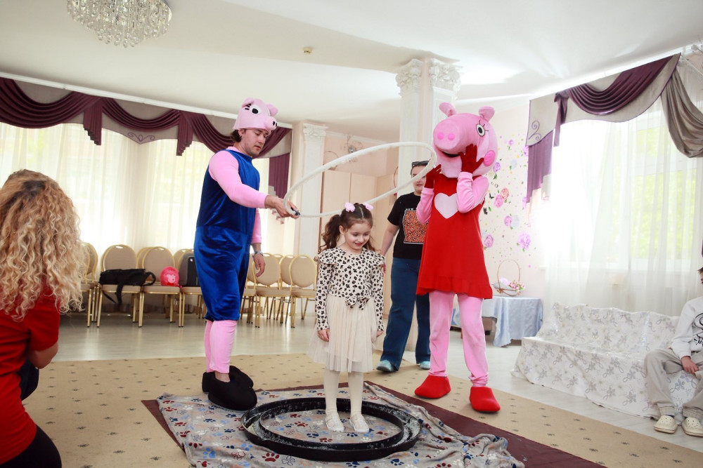 Аниматоры Свинка Пеппа і Джордж в Одессе