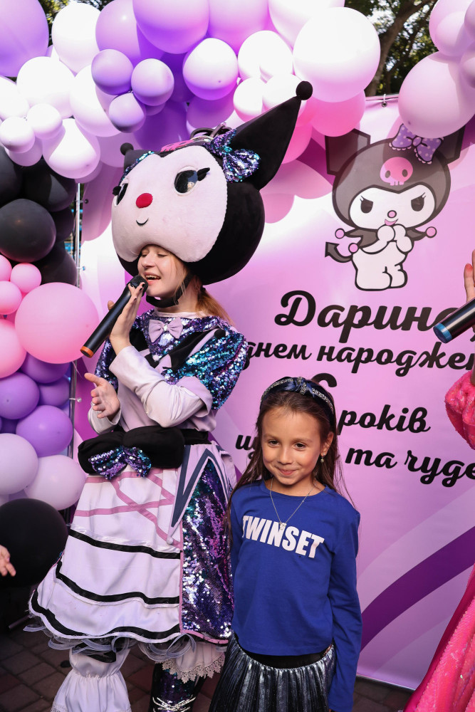 Аниматоры Мелоді, Куромі та Хеллоу Кітті в Одессе